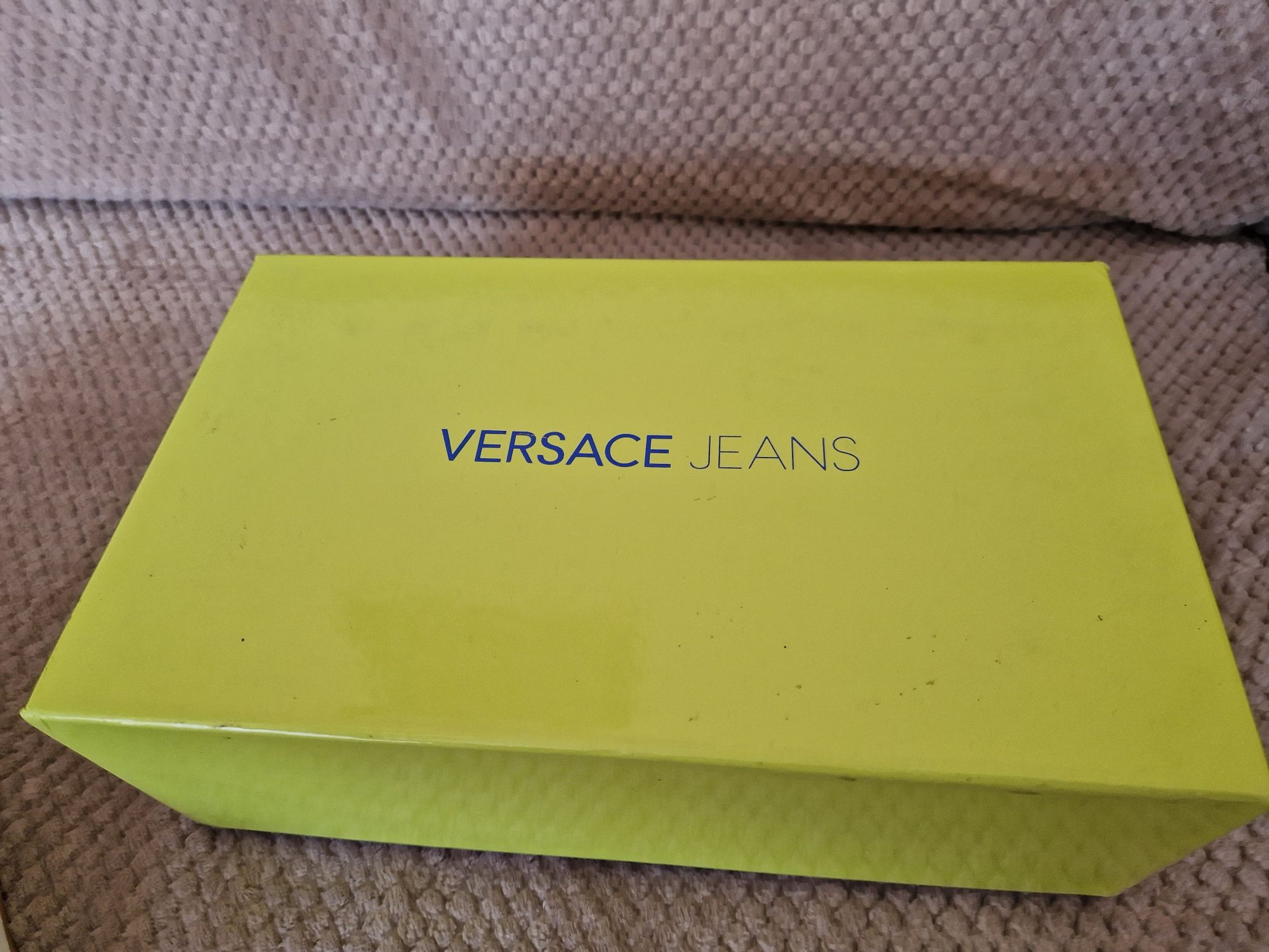 Оригинални сникърси versace,guess