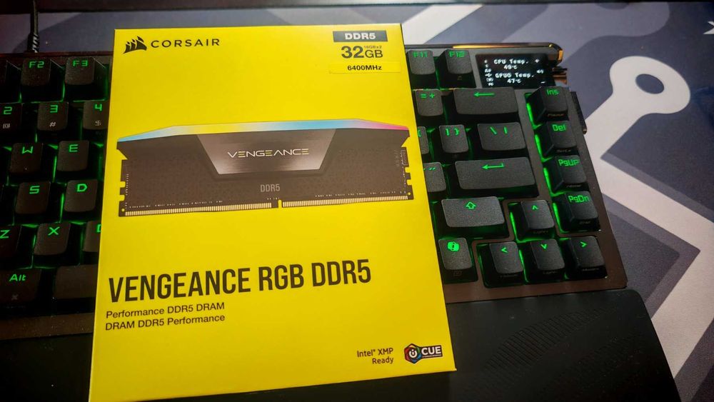 Нова ! Corsair VENGEANCE RGB 32GB (2 x 16GB) DDR5 6400MT/s