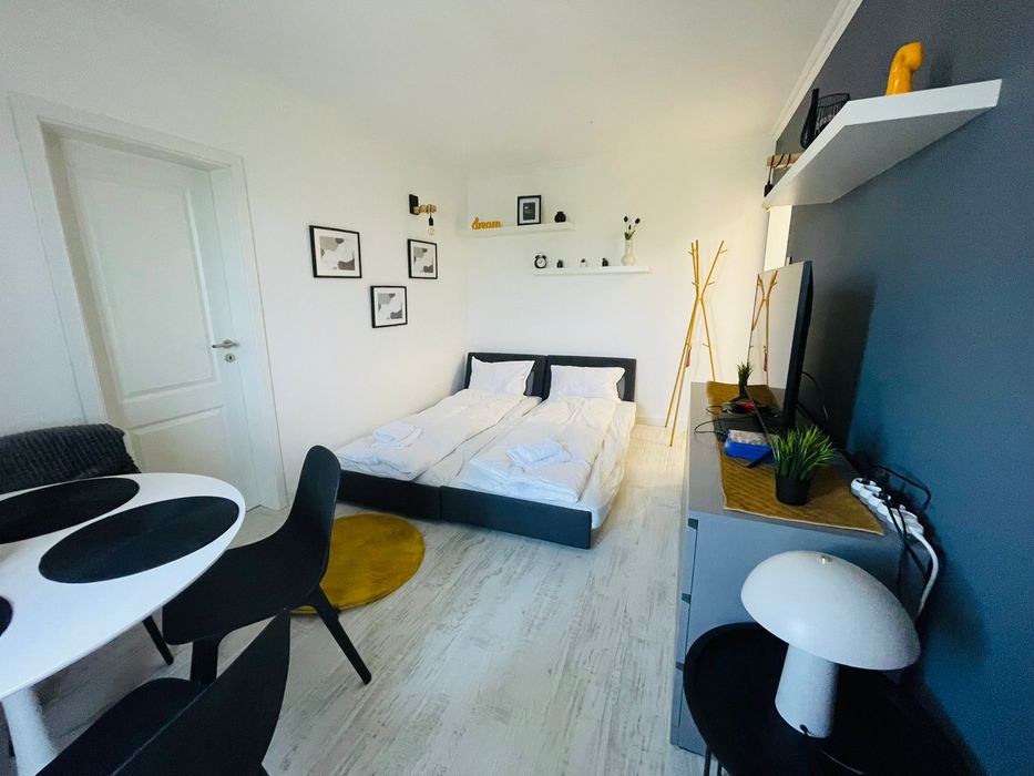 Proprietar-Vand ap. 2 camere in Complexul Studentesc, zona Abator