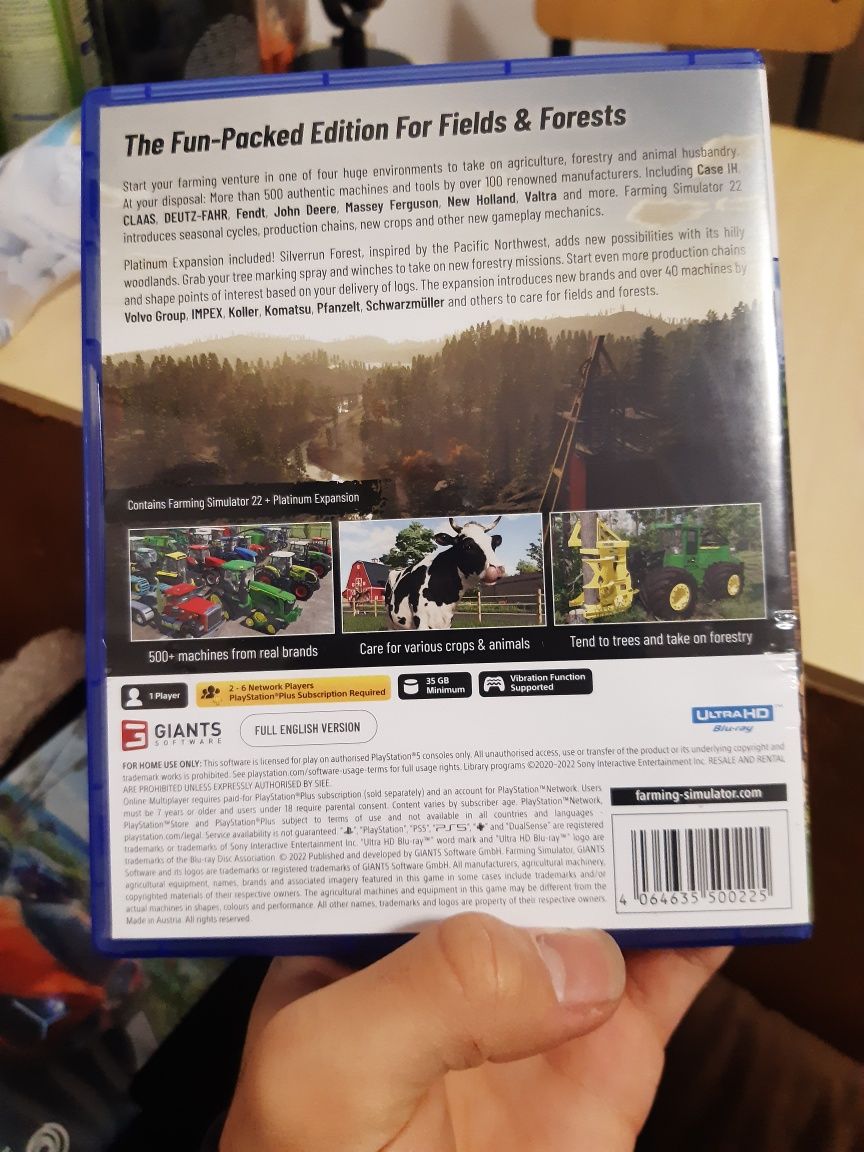 Vând farming simulator 22 platinum edition