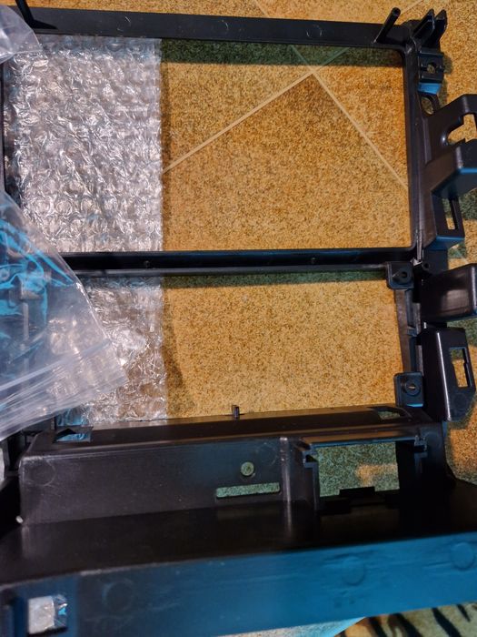 Мултимедия за автомобил бус