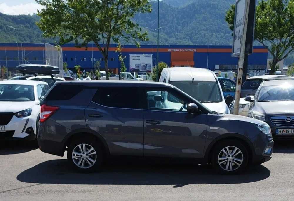 Inchiriere auto Ssangyong XLV diesel 2018 Uber/Bolt comision 10%