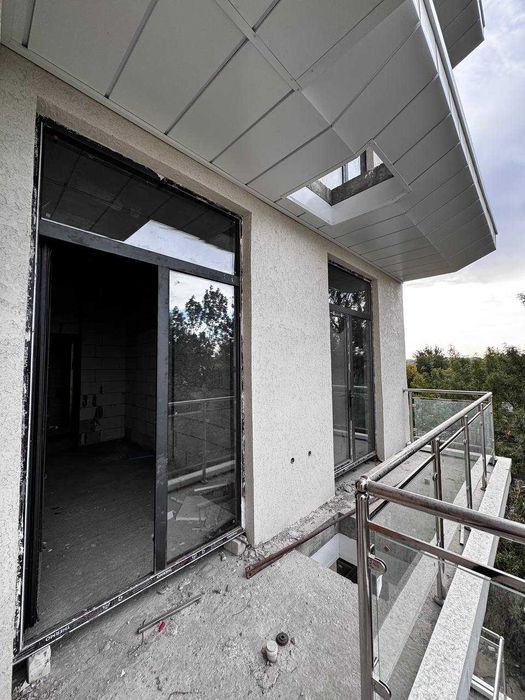 Продаётся новастройка Яккасарой район  эко haus