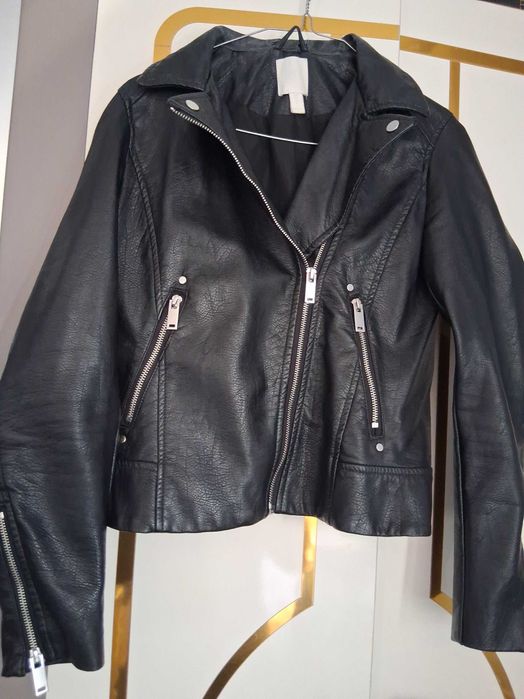 Дамско кожено яке HM