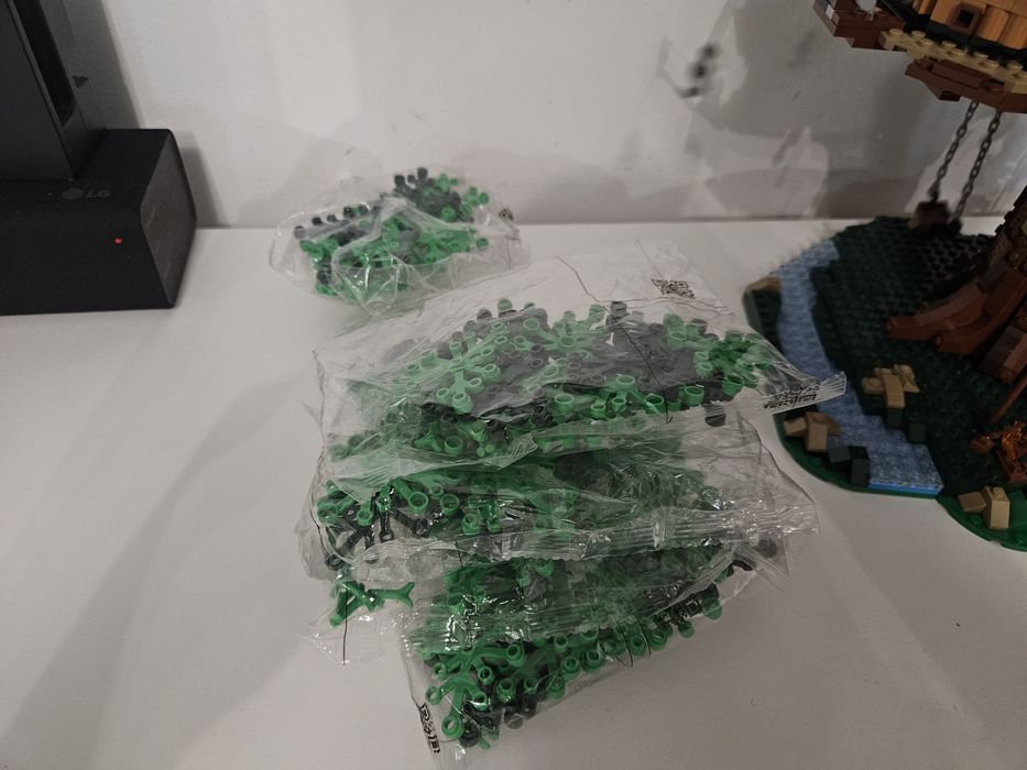Lego 21318 Tree House incomplet