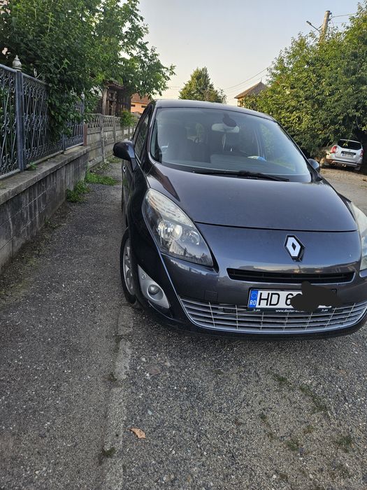 Renault grand scenic 7 locuri
