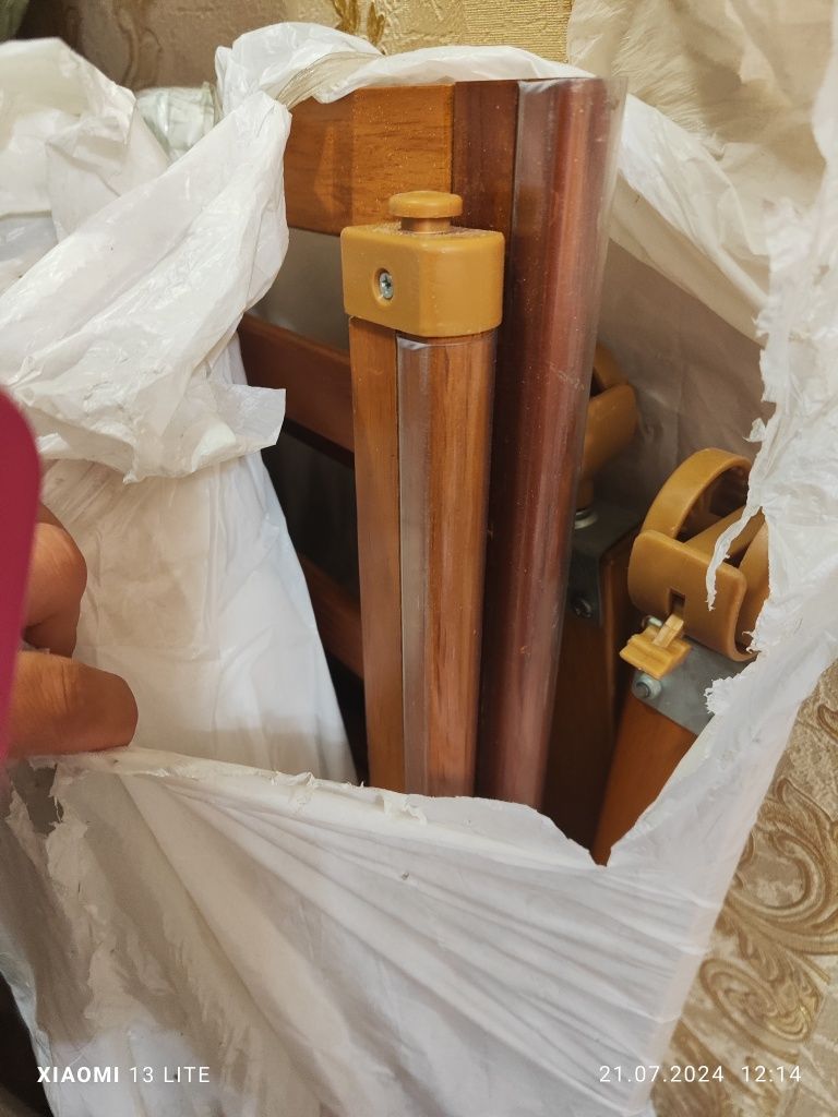Манеж кроватка в собранном состояний