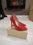 Новые !  Туфли Kristian Louboutin, 35 р
