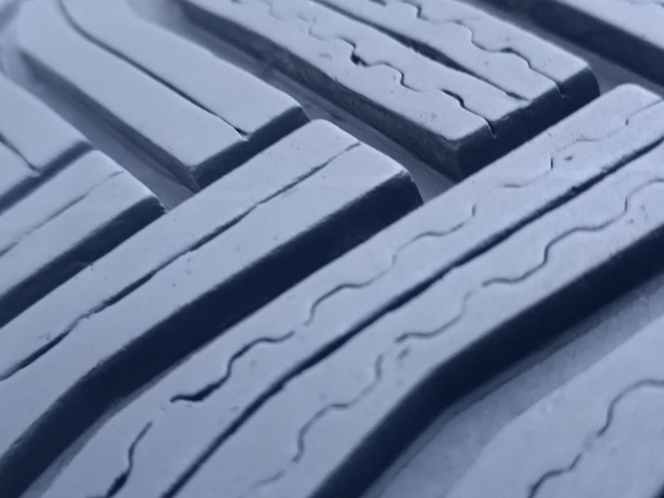 215/55/17 Michelin