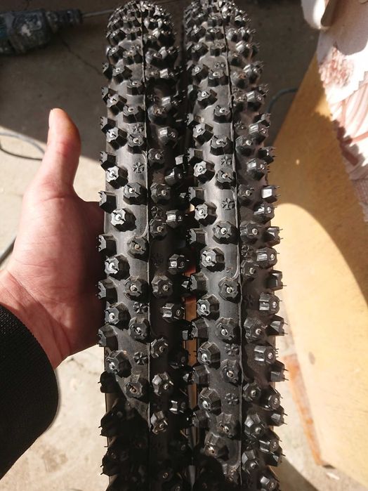 Зимни гуми за колело 26" Schwalbe Ice Spiker – с шипове