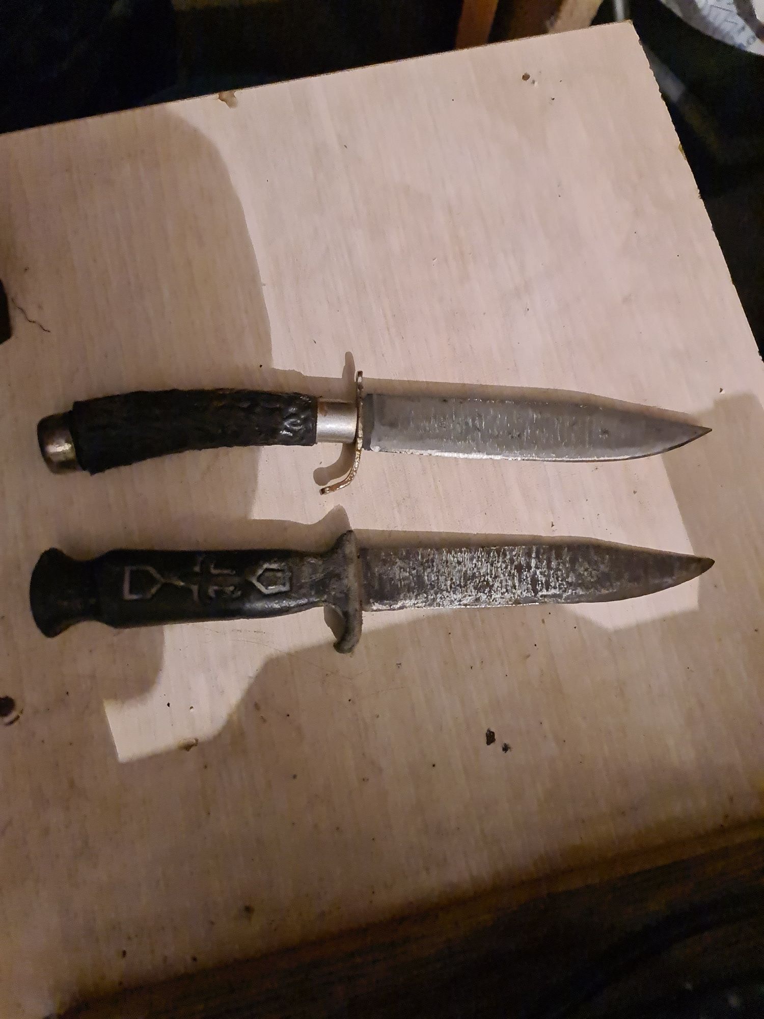 Български ножчета