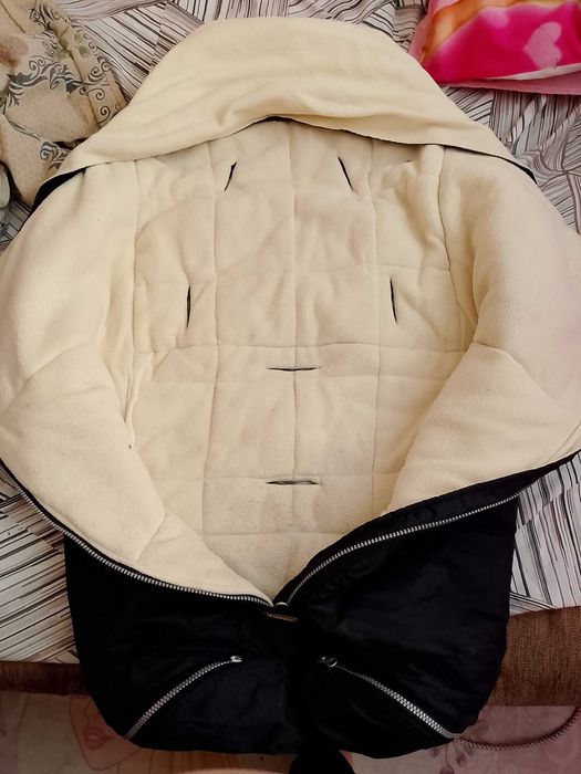 Продавам детска количка