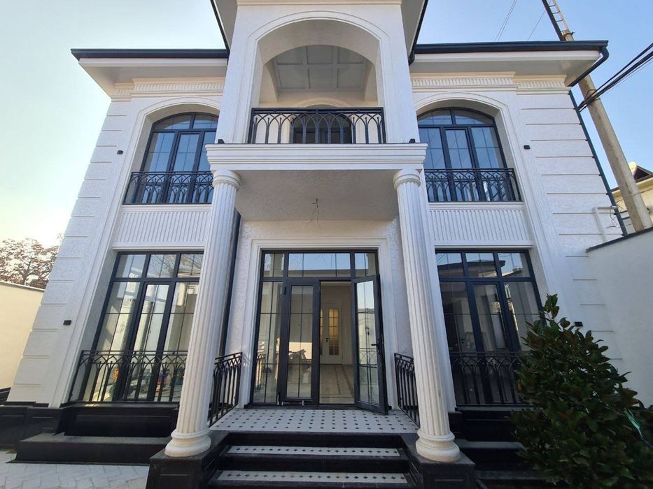 Продается евродом 3 сотки Циалковского с новым ремонтом