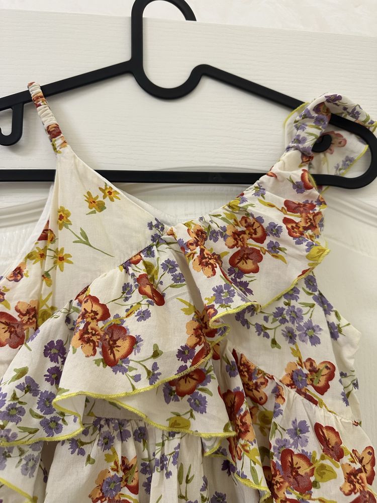 Рокли за близначки Zara