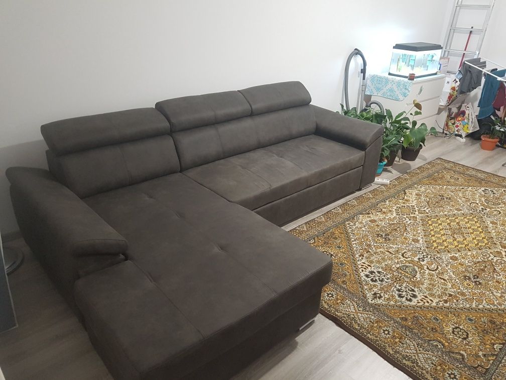 Coltar extensibil Emily, Mobexpert