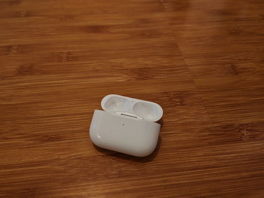 Case carcasa Airpods Pro Original , fara casti