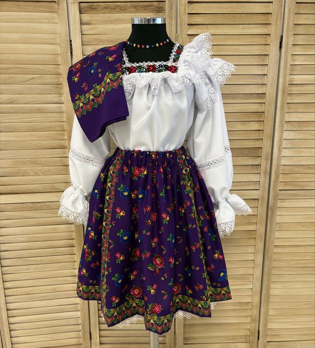 Costum popular/traditional de Maramures pentu femei