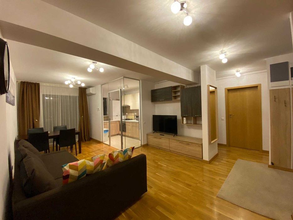 Apartament 3 camere cu centrala, parcare  zona Banu Manta Victoriei