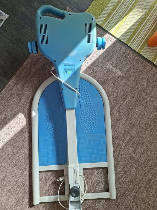 Vând aparat de masaj si slăbit, pt circulația sângelui si tonifiere