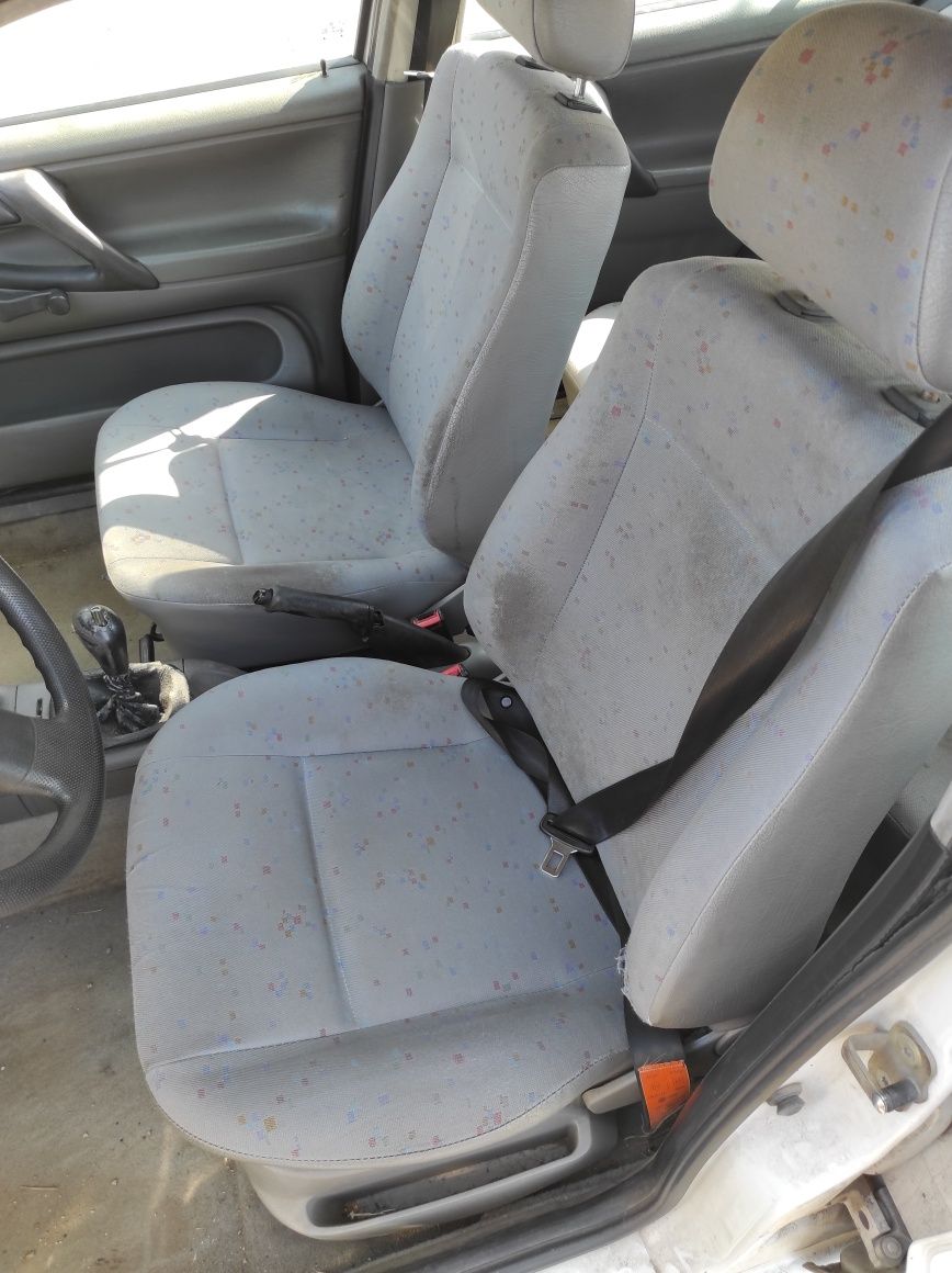 Продавам на части VW POLO 1.0 1997г.