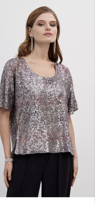 Нарядная кофта 46 размер новая