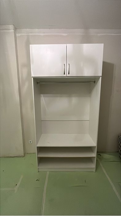 Продам прихожую