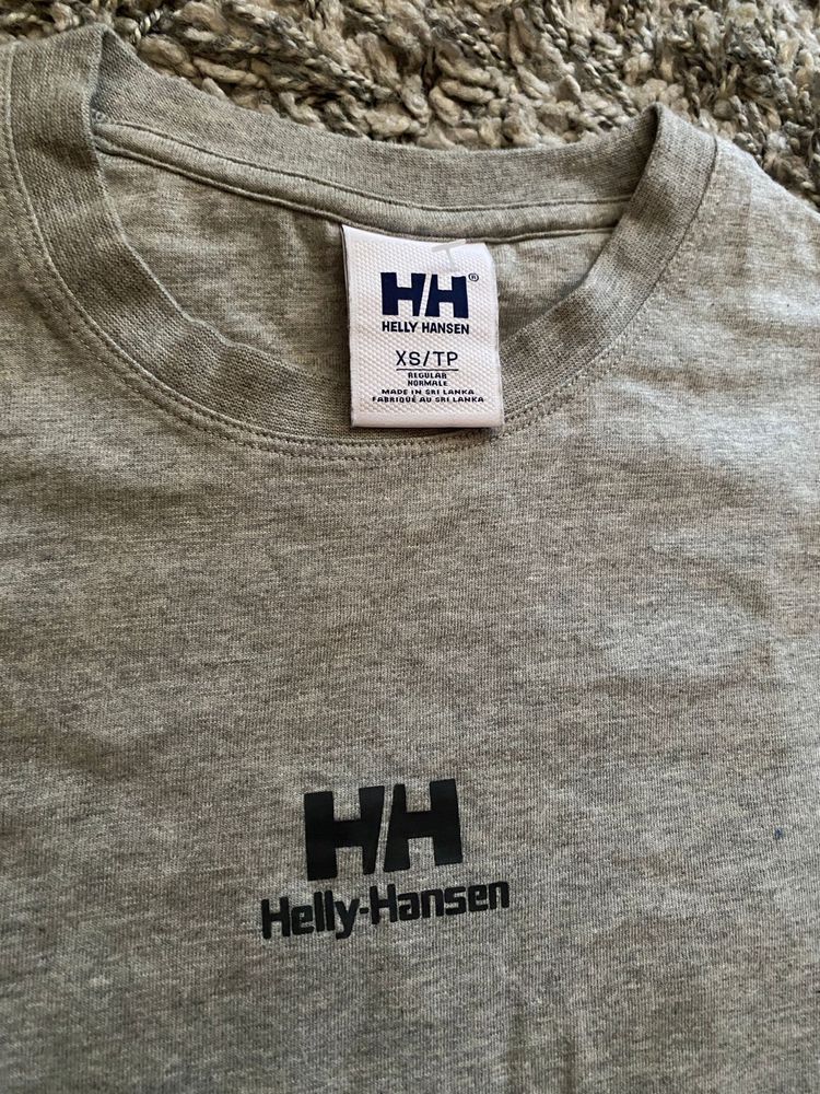 Vând tricou Hally Hansen