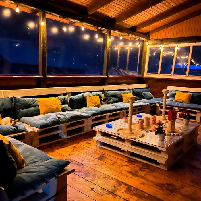 (REV ocupat)Cabana de inchiriat cu ciubar 8 pers. Frasinet,Baisoara