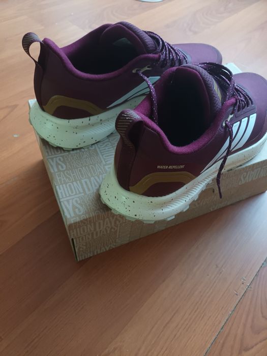 Adidas original pt alergare