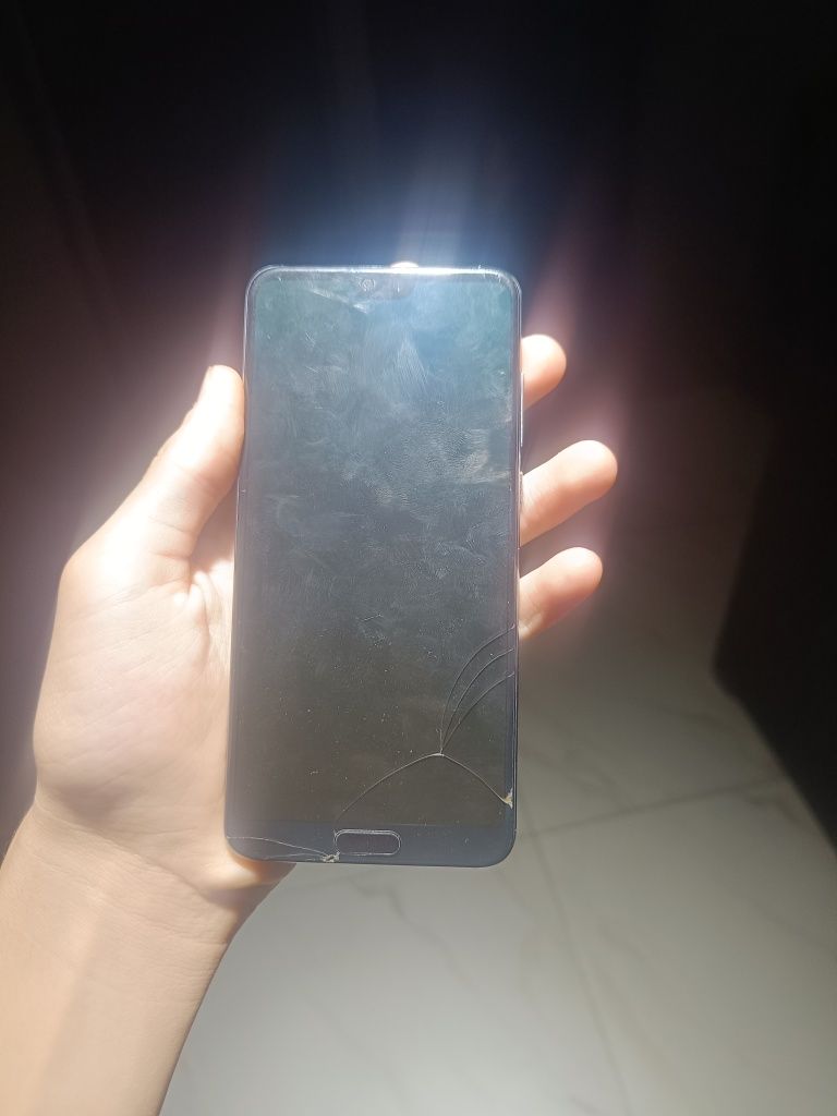 Huawei p20pro zapchast