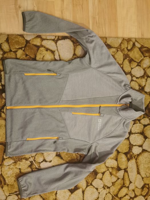 Polar Jack Wolfskin M arcteryx patagonia salewa mammut la sportiva