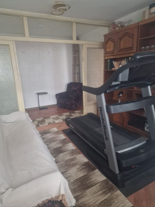 Ap 2 camere, decomandat vis a vis Kaufland Vest - propietar