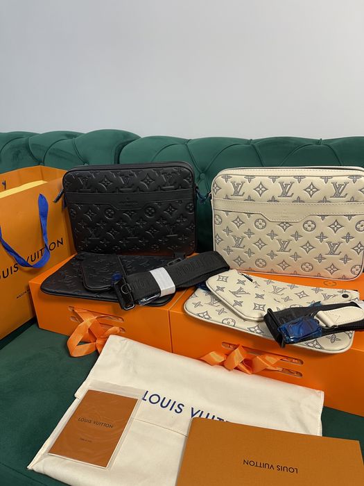Borseta Louis Vuitton piele naturala 100% Full Box colectie noua