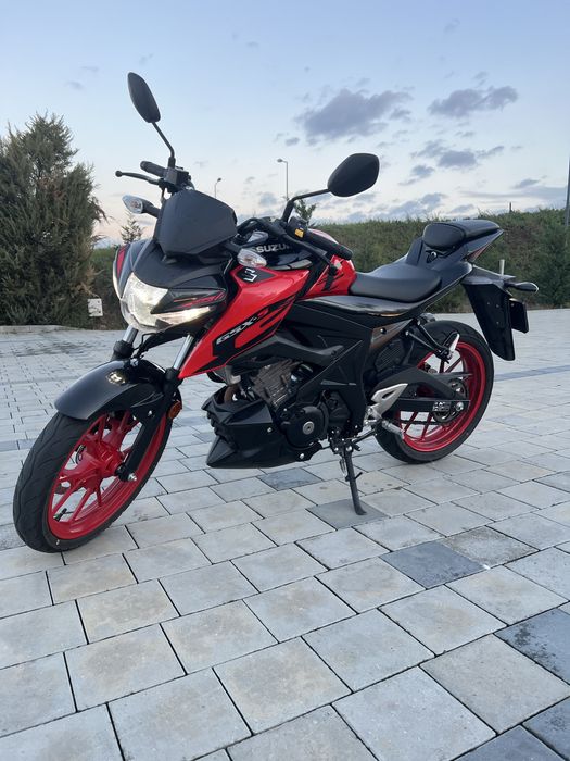 Vand Suzuki GSXS 125