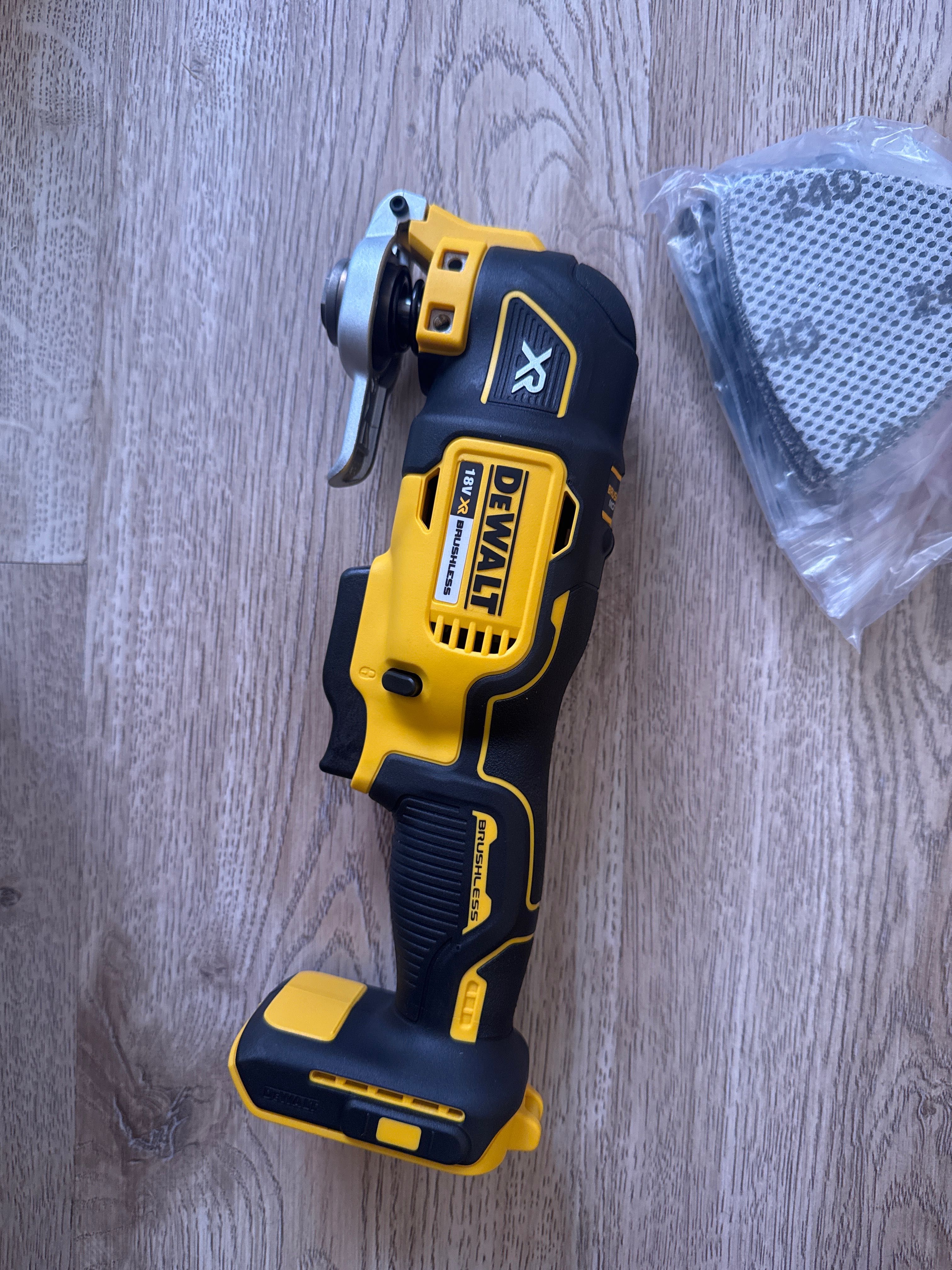 Мултифункционална машина DEWALT НОВ