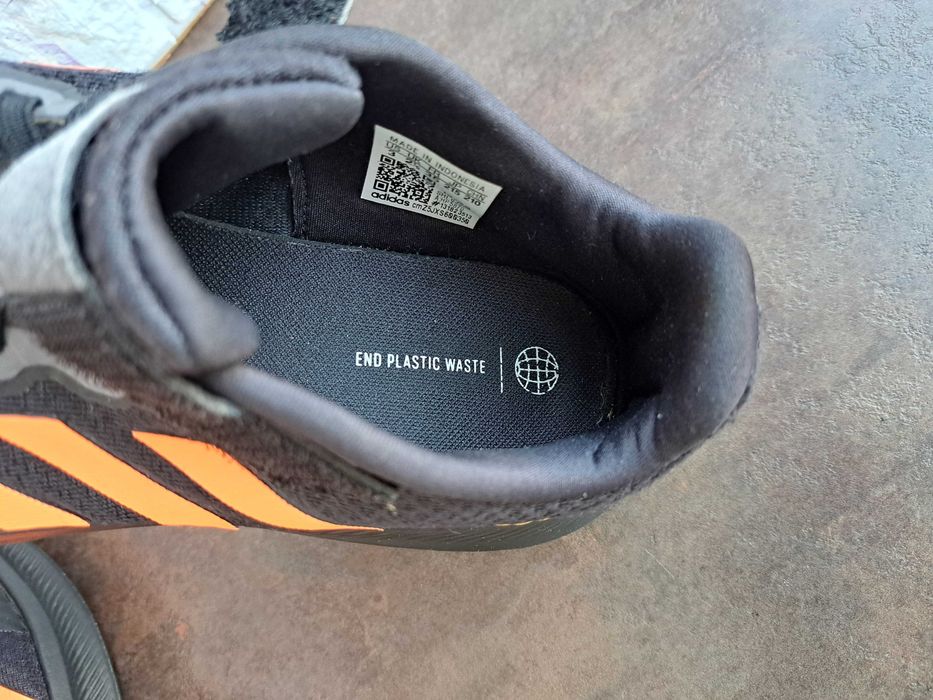 детски маратонки Adidas,кецове,спортни обувки,адидас,ном.35 за момче
