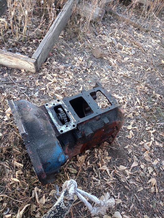 Продам сухой отсек на мтз 80 82