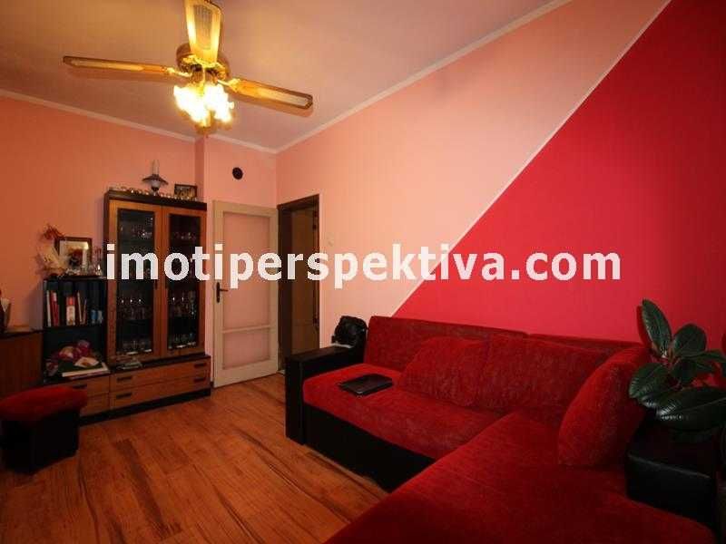 Продава се Двустаен апартамент в Пловдив, Кършияка - 65 кв.м за 1462 €/кв.м - Снимка #2