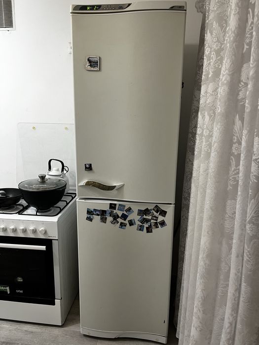 Продам холодильник