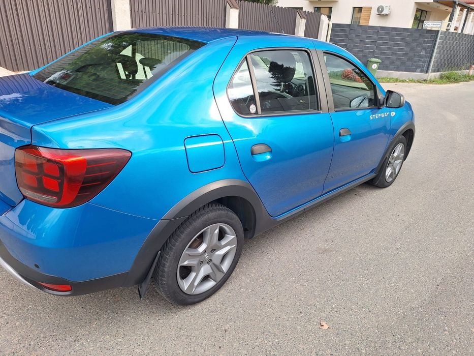 Vând Dacia Logan STEPWAY