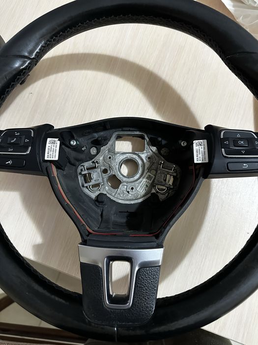 Volkswagen Мултиволан от голф 6/Golf VI