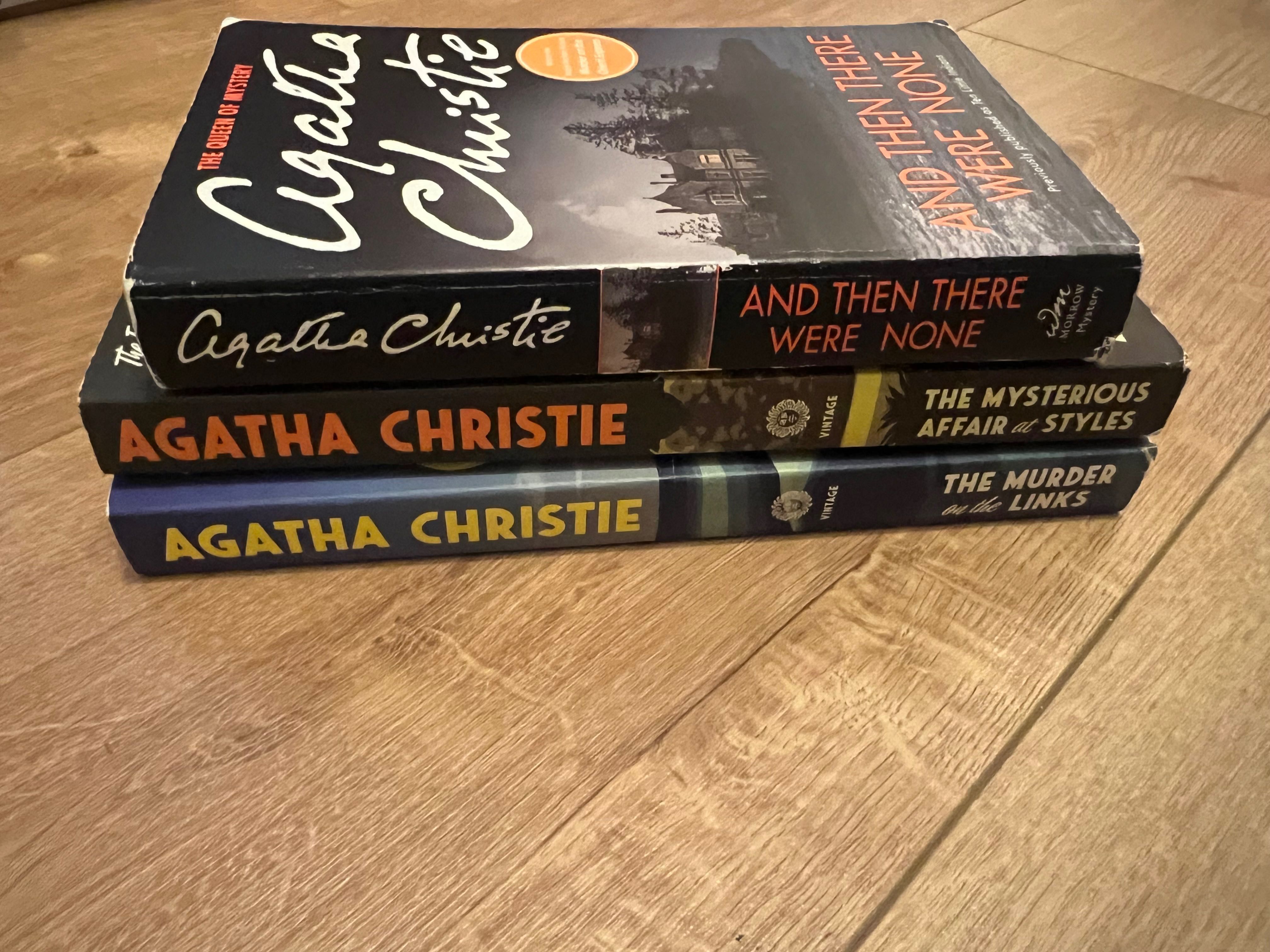 Set 3 cărți Agatha Christie