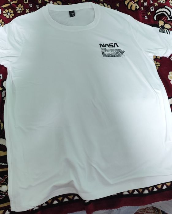 2 Tricouri cu Logo NASA