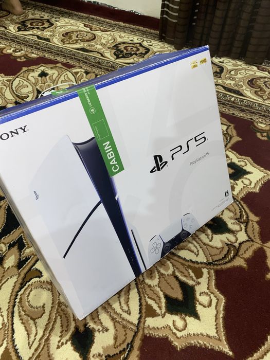 Play Station 5 slim / Ps5