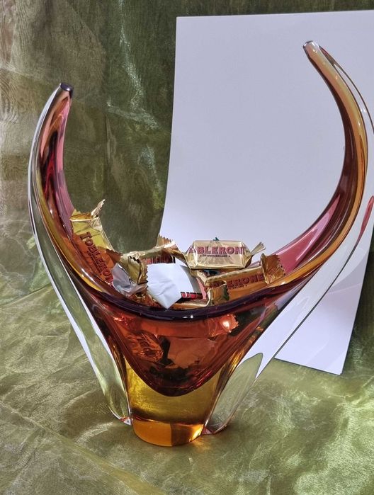 Platou cu picior. Suport tort. Suport bomboane.