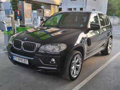 Автомобил BMW X5