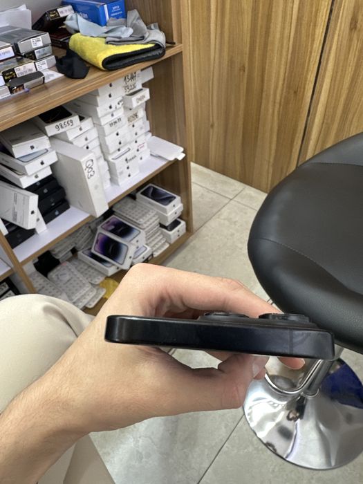 iphone 16pro black 128gb