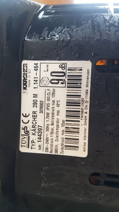 Pompa de spălat cu presiune Karcher 390 M
