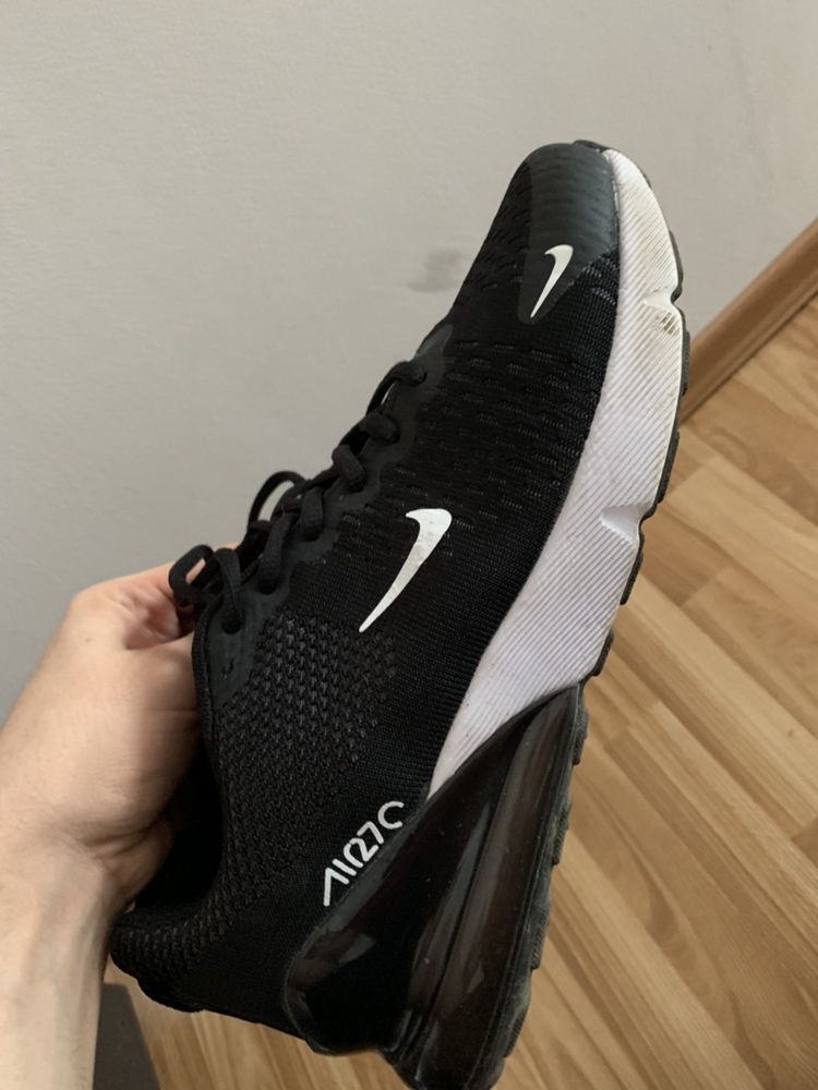 Nike 270 Negri Black