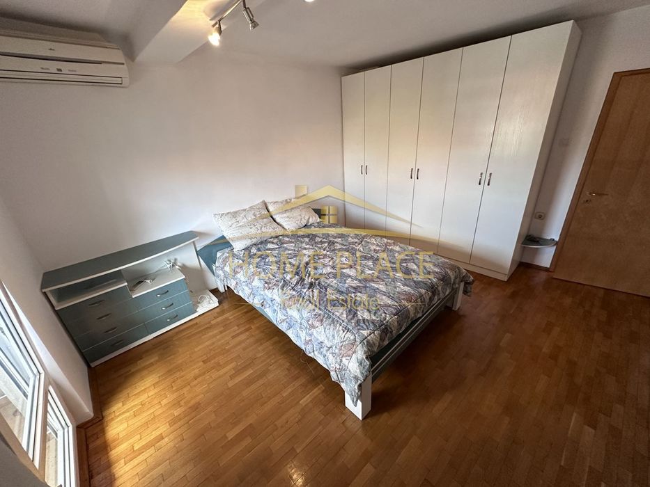 Дава се под наем Тристаен апартамент в Варна, Център - 120 кв.м за 918 € - Снимка #8